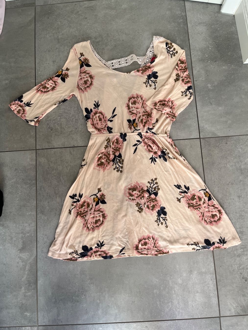 S.Oliver Vestiti: S.Oliver, Kleid, apricot, Blumen, Gr. 34 – Usato da Mollis venduto da Miss_Dresses 1