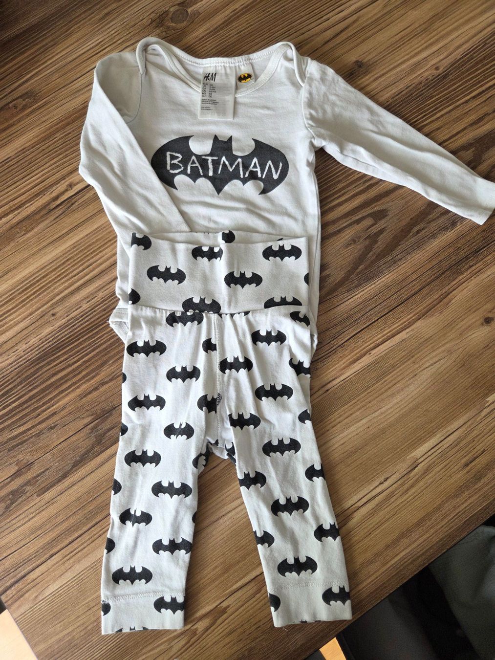 Lotti di vestiti: Batman-Set Gr. 68 – Usato da Rupperswil venduto da ecko_red