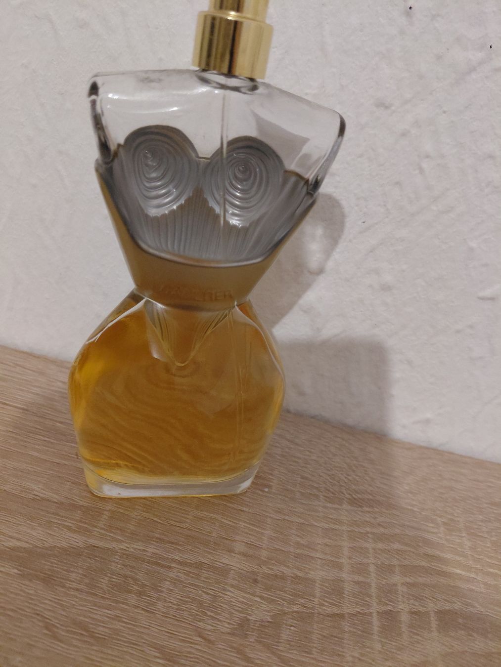 Jean Paul Gaultier Profumi & Eau de Toilette: Jean Paul Gaultier Classique Eau de Parfum  – Usato da Balsthal venduto da Leila_Luna 1