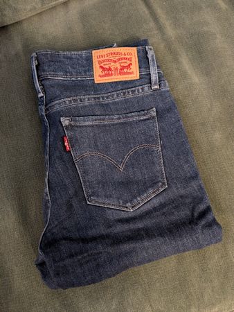 Levis Skinny Jeans, Gr. 26, sehr guter Zustand