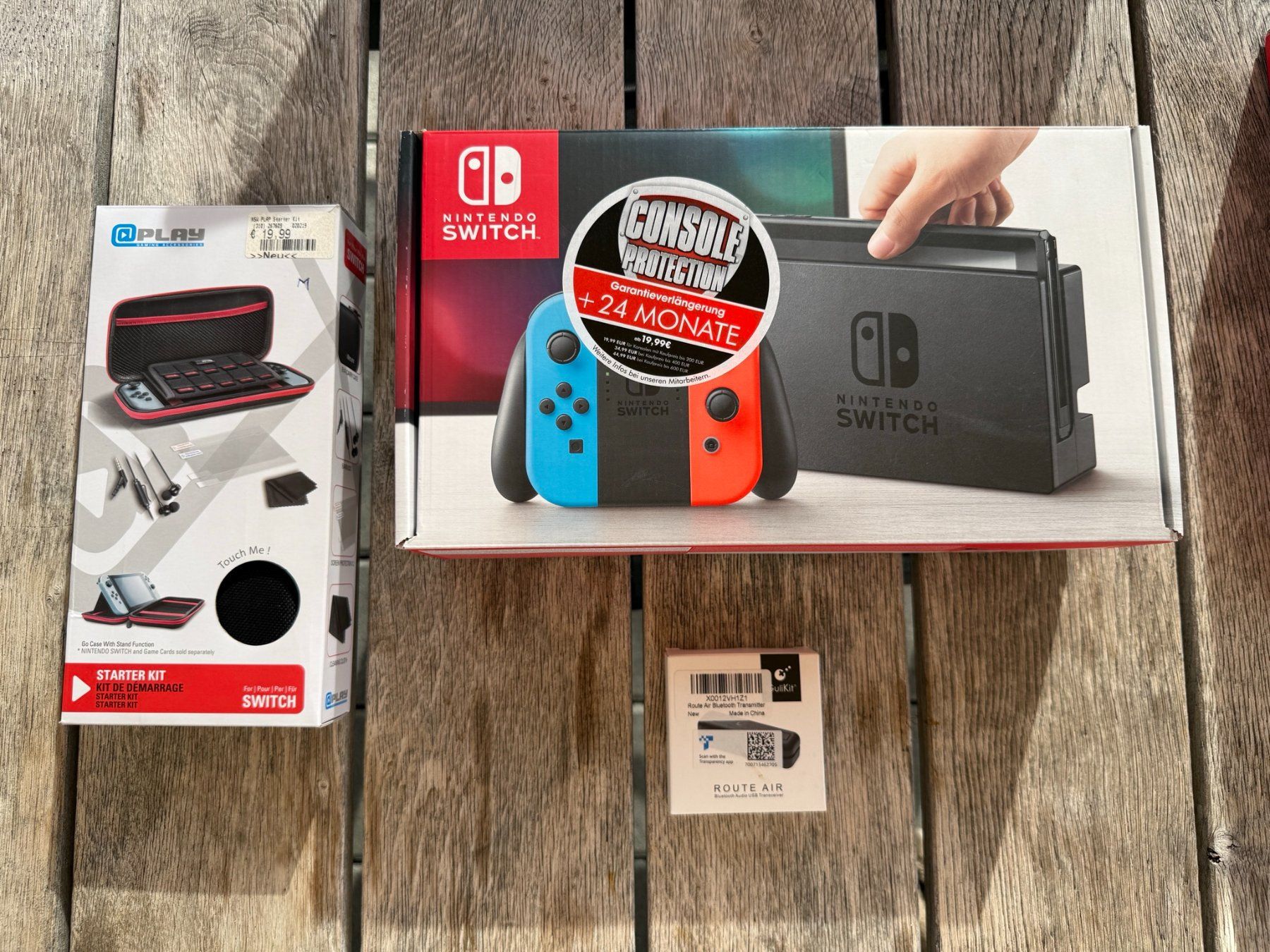 Nintendo Console: Nintendo Switch Neon komplett + Starter Kit + Bluetooth – Usato da Zetzwil venduto da gent1974 2