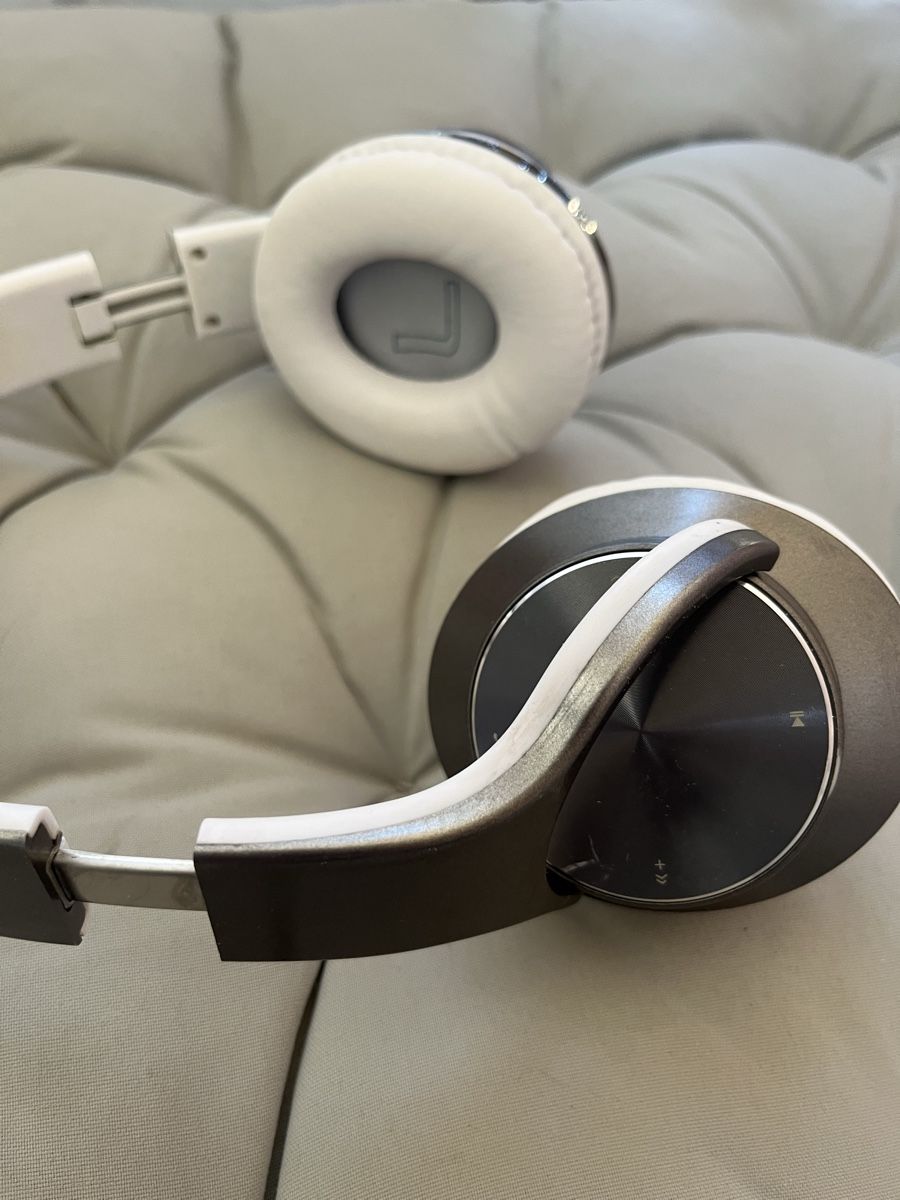 Kopfhörer: Stylische Bluetooth Kopfhörer mit mini Lautsprecher – Neu (gemäss Beschreibung) aus Uster von Corina0111114 4
