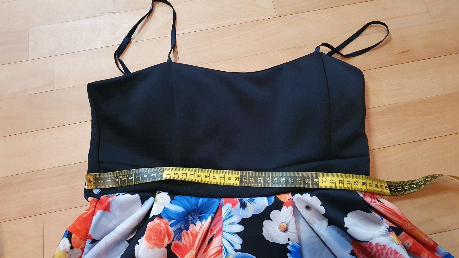 Vestiti: 🌺Kleid Größe 38-40🌺 – Usato da Wald ZH venduto da CapLux 4