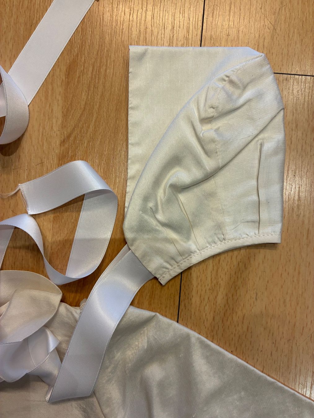 Vestiti & Gonne: Taufkleid, Gr. 12 Monate, Seide – Nuovo e nell'imballaggio originale da Adliswil venduto da tchest007 2