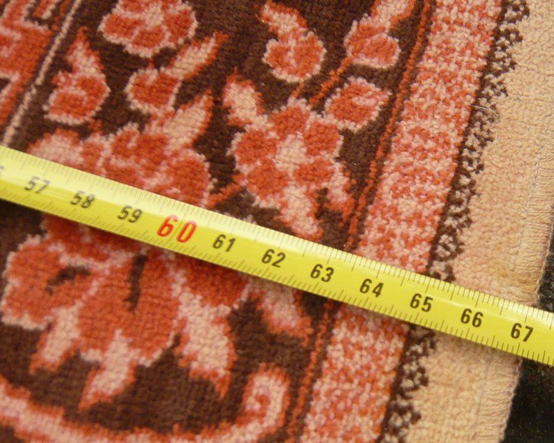 Teppiche: Teppich 67 x 118 cm – Gebraucht aus Ruggell von Btt 2