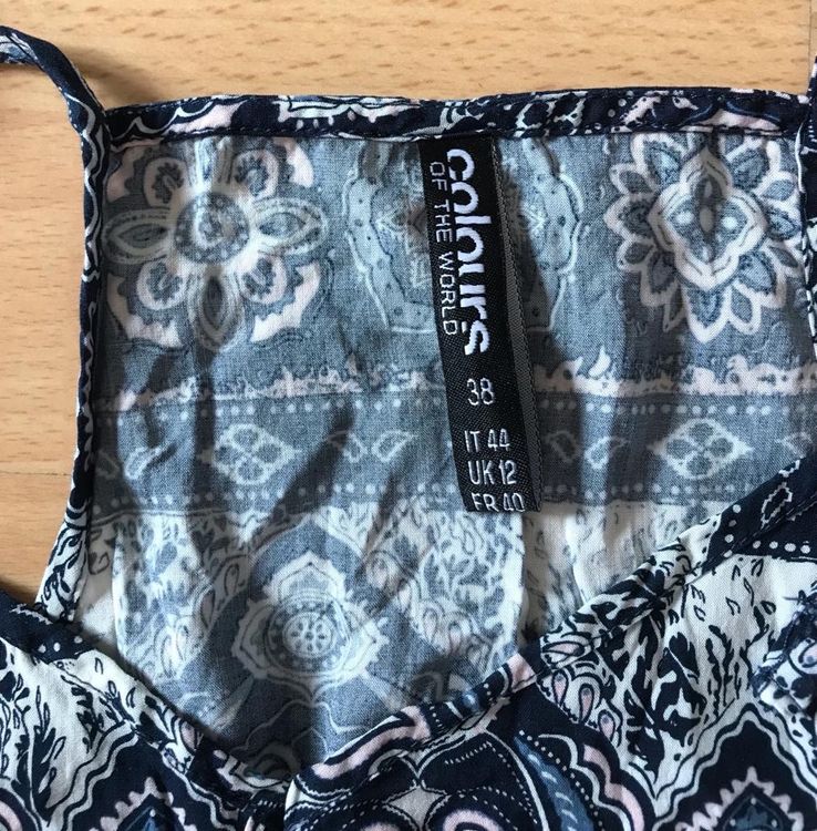 Robes: Sommerkleid mit Muster – D'occasion à Biel/Bienne par SandraDG 1
