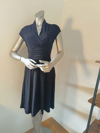 Petite robe noire Sinéquanone L