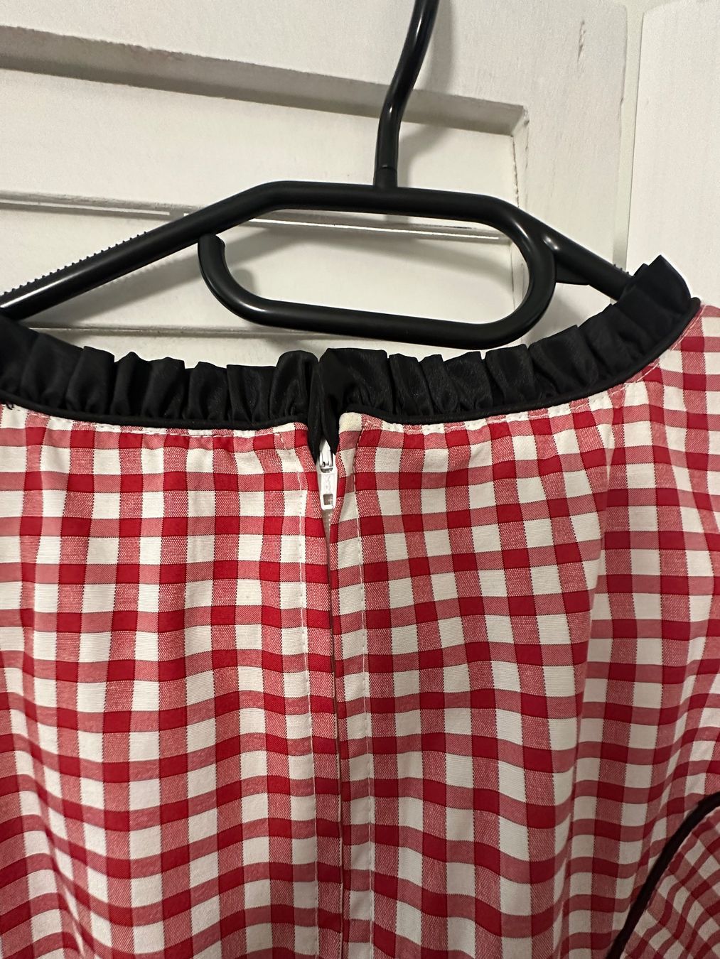 Robes: Dirndl, Grösse 42 mit Bluse – D'occasion à Schaffhausen par lar_wk6h 3