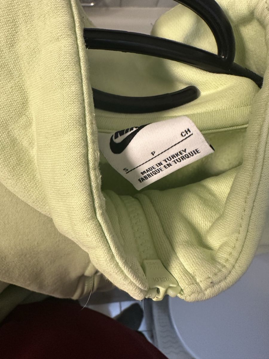 Maglioni & Felpe: Sweat pull NIKE – Usato da Lausanne venduto da Tipouze 2