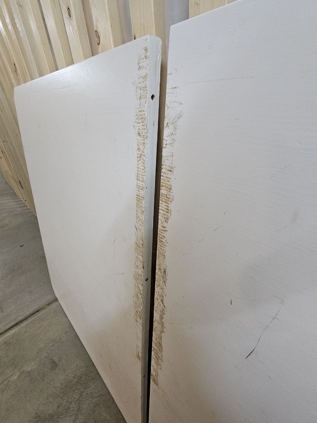 Tische: Tischplatten weiss, 2-teilig  – Gebraucht aus Lauerz von Etri 1