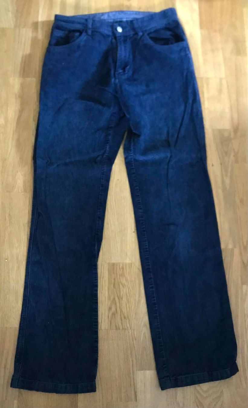 Pantaloni: Cord Hose Dunkelblau – Usato da Wald AR venduto da blueHermit_21