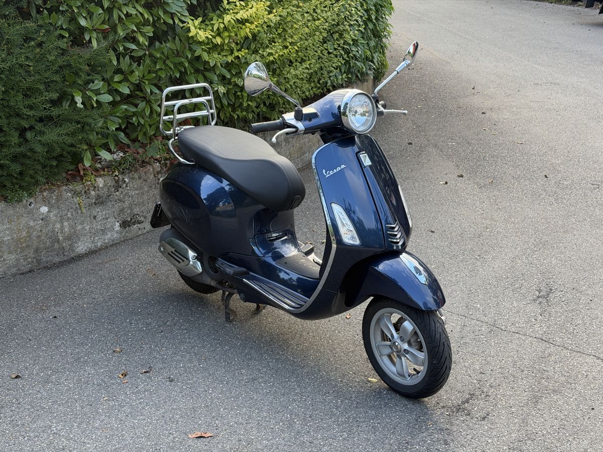 Piaggio Strada: Piaggio Vespa Primavera 3V 2016jg Ab Mfk  – Usato da Zullwil venduto da Autocentersalii 2