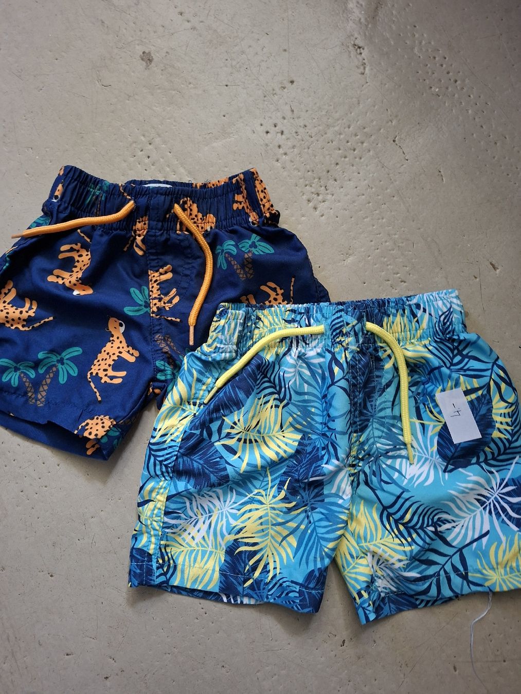 Kleiderpakete & -sets: lot d'habits taille 80 – Gebraucht aus Boncourt von Adeline_2727 7