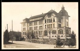 AK Aarburg, Neues Schulhaus