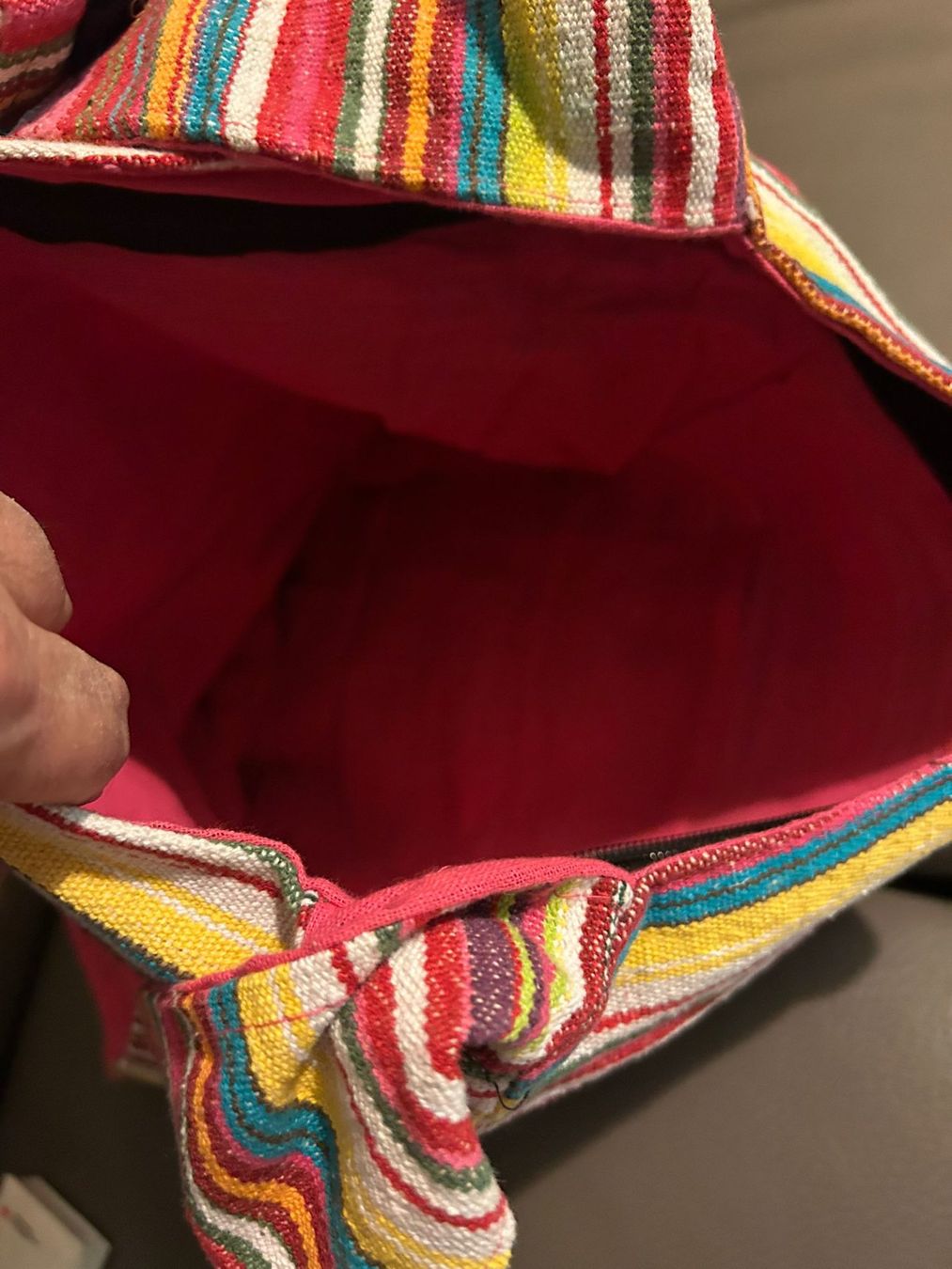 Sacs femmes: Borsetta ricamata multicolore – D'occasion à Melano par H-Sara 2