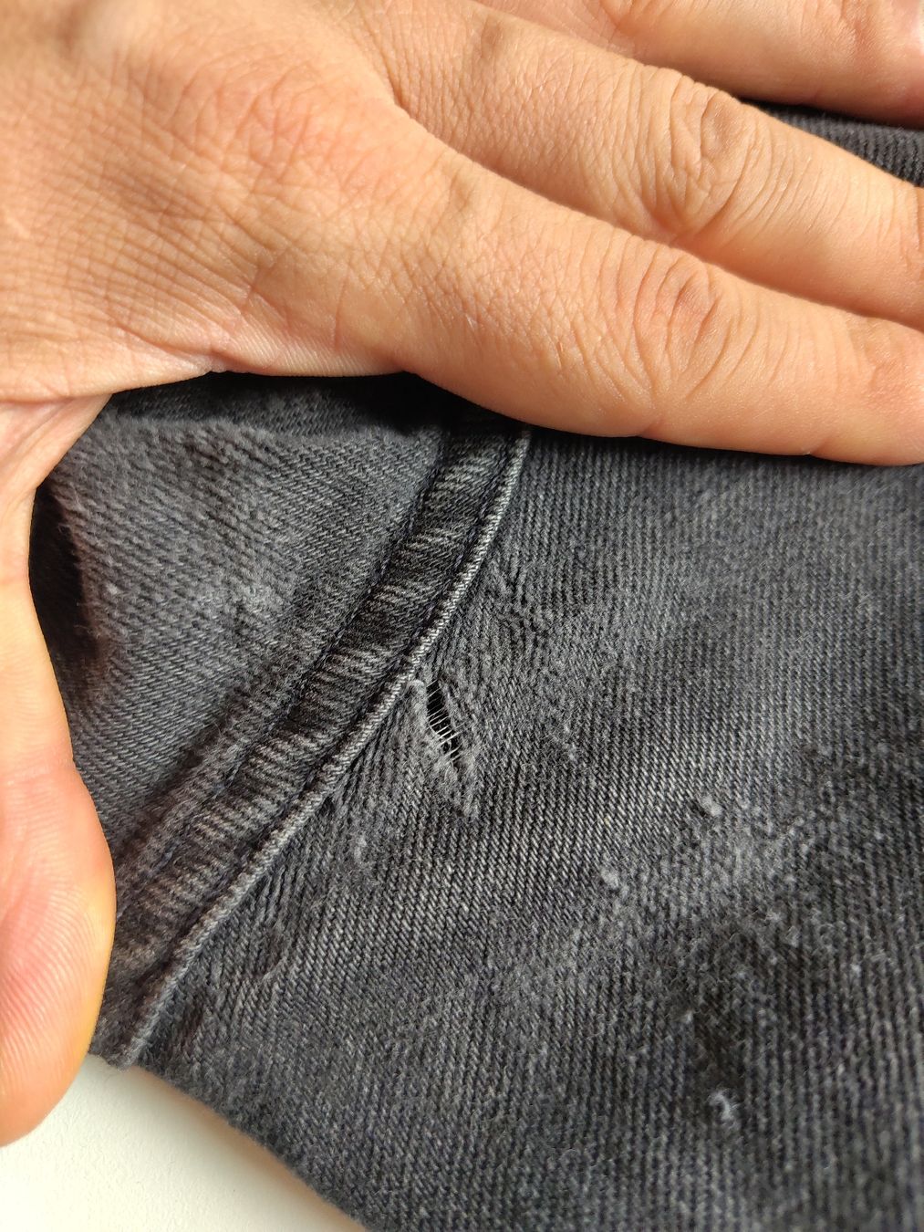 Nudie Jeans: NUDIE JEANS W31/L28 – Usato da Basel venduto da SECOND_LIFE_SHOP 1