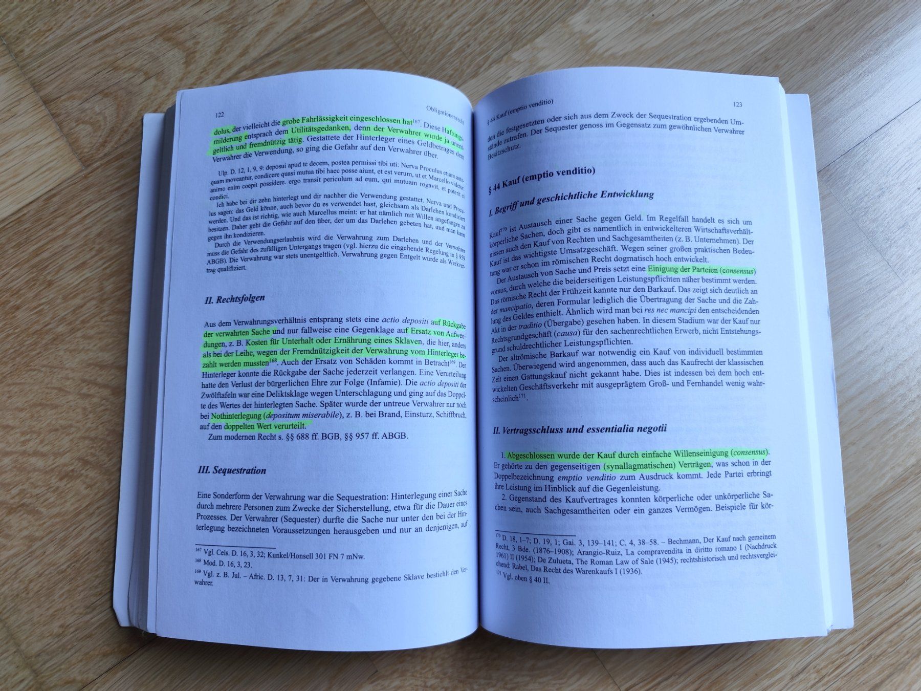 Livres: Lehrmittel "Römisches Recht" – D'occasion à Huttwil par Yellow74 2