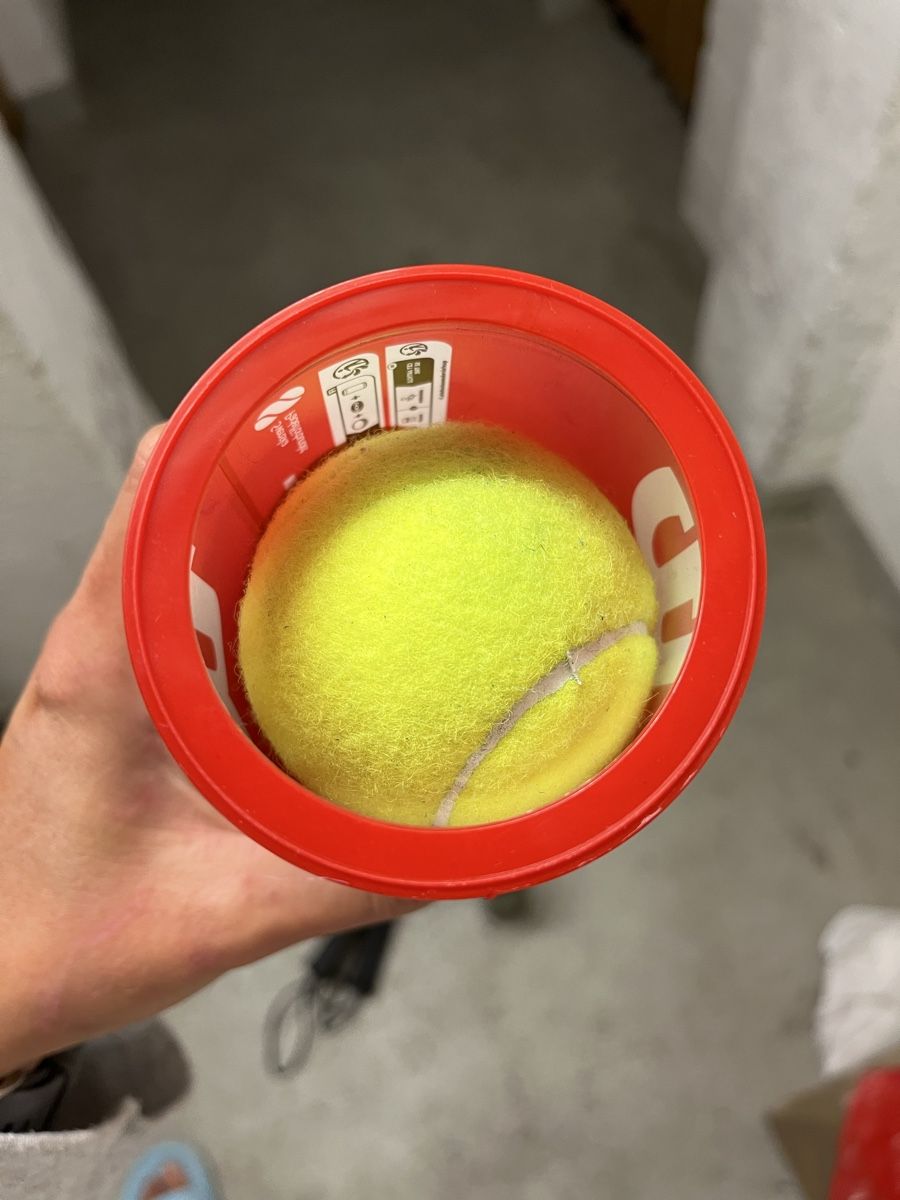 Dunlop Palloni: Dunlop e Wilson Pro Padel Balls 3 in each can – Nuovo e nell'imballaggio originale da Zürich venduto da lor_v6pq 7
