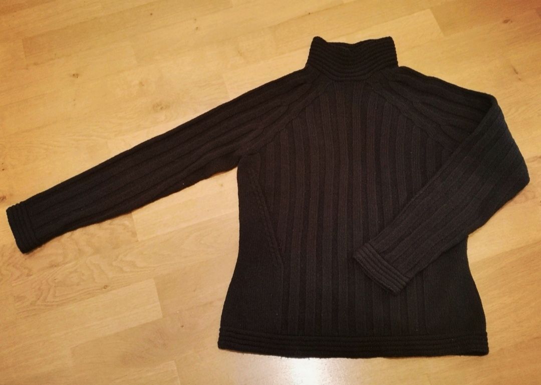 Maglioni & Felpe: edler Schurwolle-Pullover Gr. 38/40 – Usato da Niederbipp venduto da kevintifu20