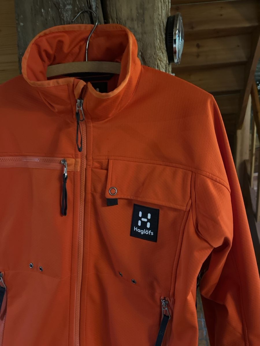 Haglöfs Giacche: Veste Haglöfs Softshell Rouge, Taille S - État Impeccable – Nuovo (secondo la descrizione) da Martigny venduto da bigpeasy05 1