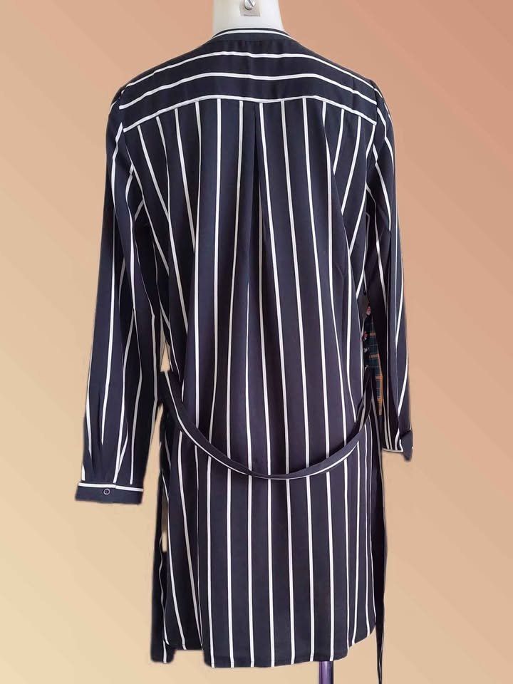 Vestiti: Elegantes gestreiftes Blusenkleid NEU – Nuovo e nell'imballaggio originale da Aarburg venduto da Hystoria 3