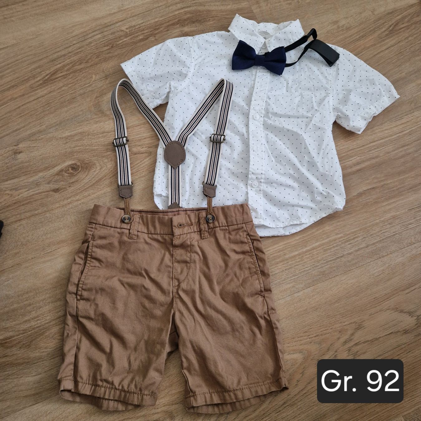 C&A Completi: Festanzug / Taufe / Hochzeit Gr. 92 – Nuovo (secondo la descrizione) da Sursee venduto da celevanessa