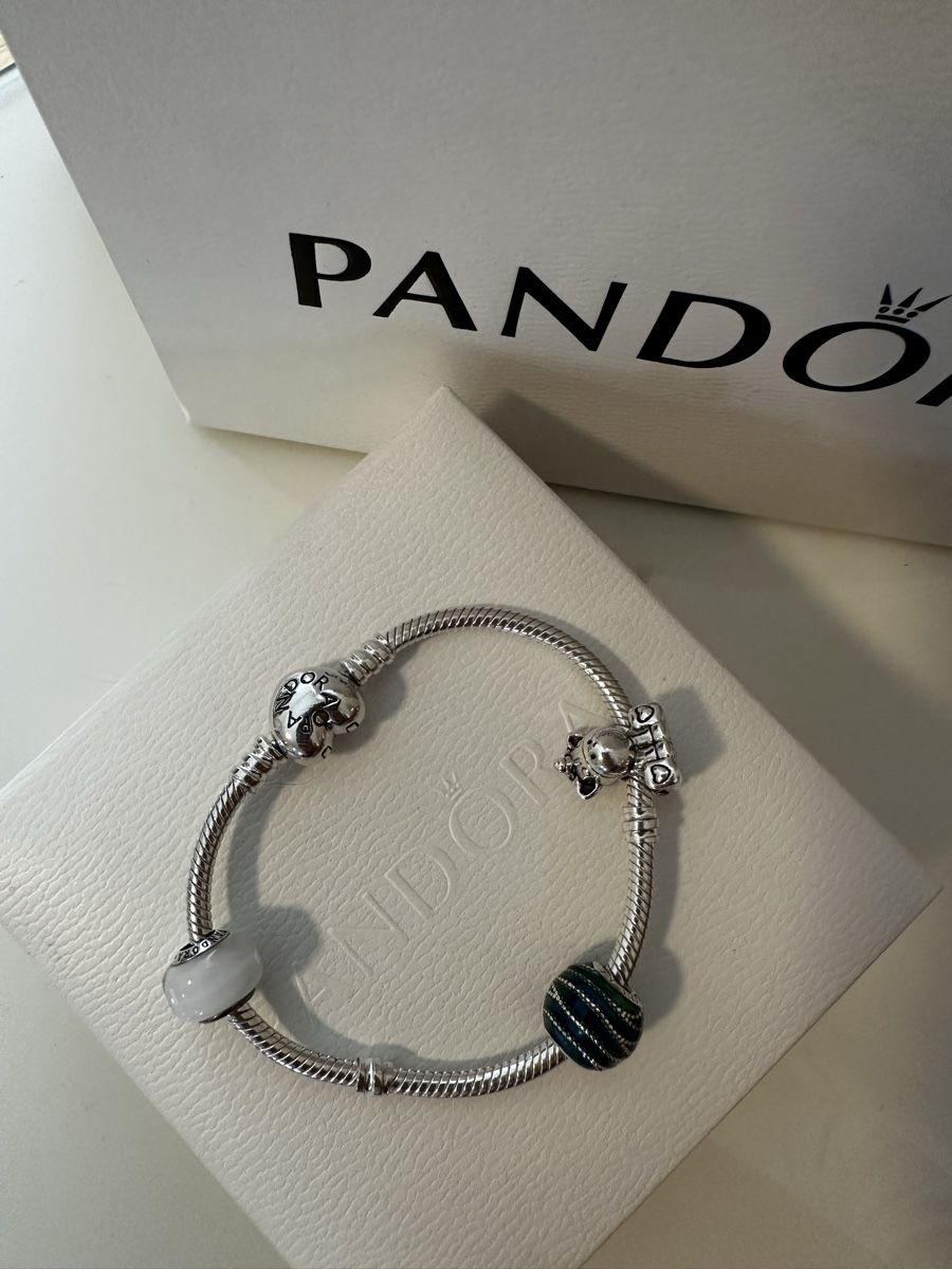 Pandora Armbänder & -reifen: Pandora Bracelet mit Charms – Gebraucht aus Wallisellen von nelli87 1
