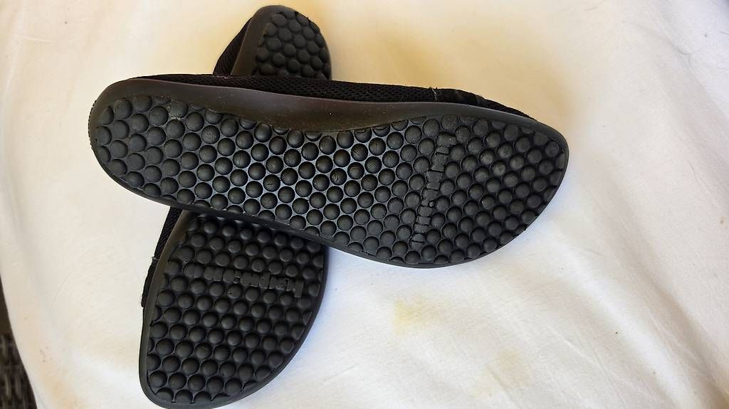 Leguano Scarpe da donna: Leguano Barfussschuhe Schwarz Gr. 37 – Usato da Münchwilen TG venduto da Mimoli 1
