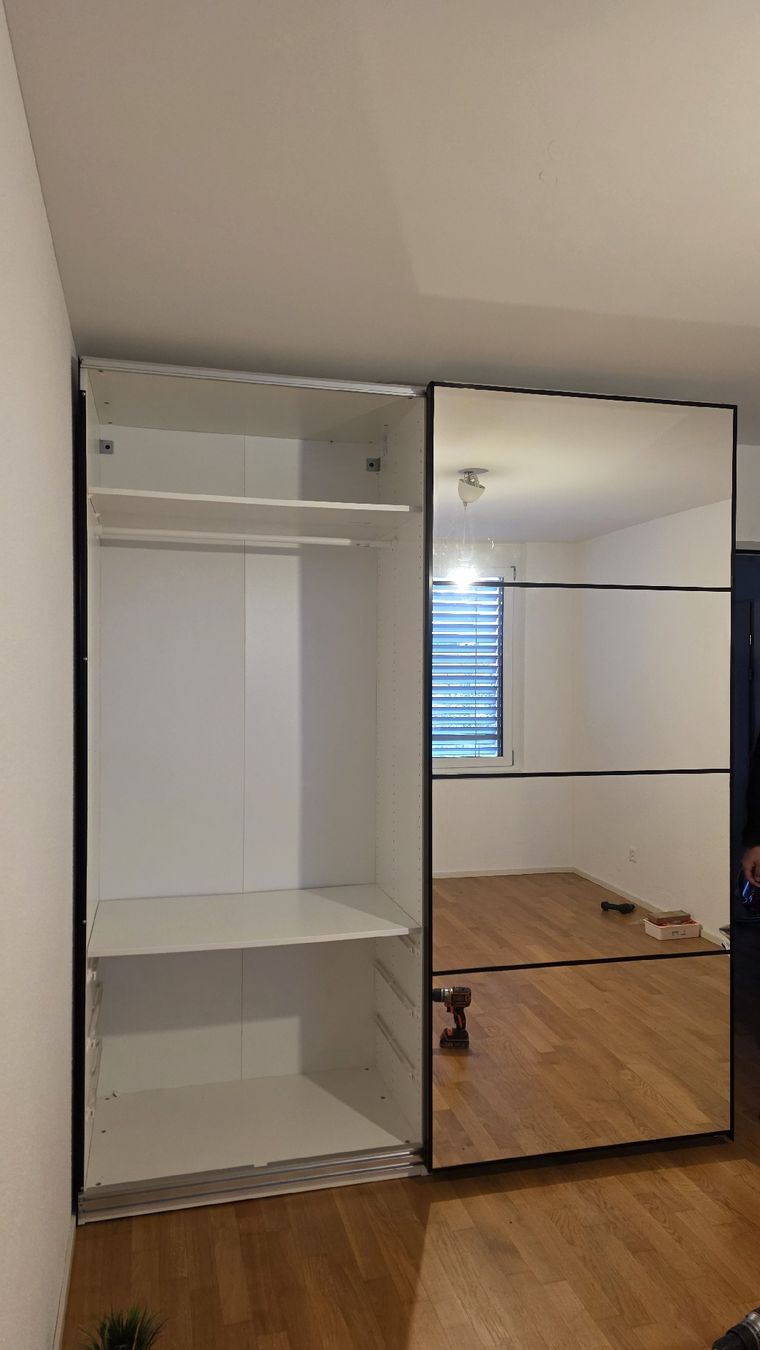 Ikea Armadi: Ikea PAX Schrank - 200x236x58 – Usato da Arbon venduto da le1_2xq7 1