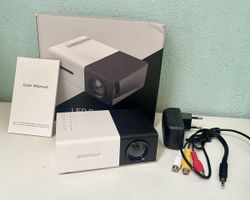 Kinder mini Beamer LED Projektor