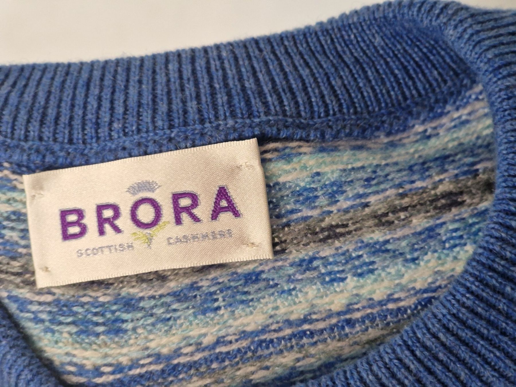 Maglioni & Felpe: Brora Pullover Kaschmir blau gemustert 36-38 neuwertig! – Nuovo (secondo la descrizione) da Meierskappel venduto da HeartWear 1