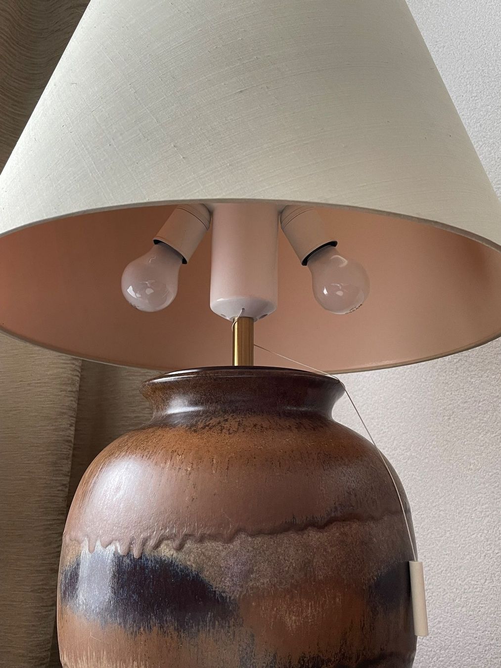 Lampade: Lampe mit Keramikvase (Stoffschirm) – Usato da Zürich venduto da plumita 3