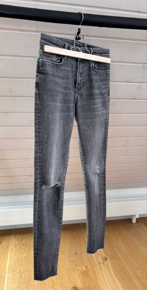 Allsaints Jeans: ALLSAINTS jeans, W24 – Nuovo (secondo la descrizione) da Kilchberg ZH venduto da ben_pc68 3