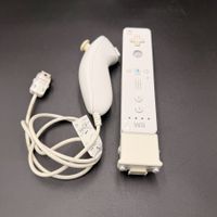 Nintendo Wii Remote Weiss mit Nunchuk