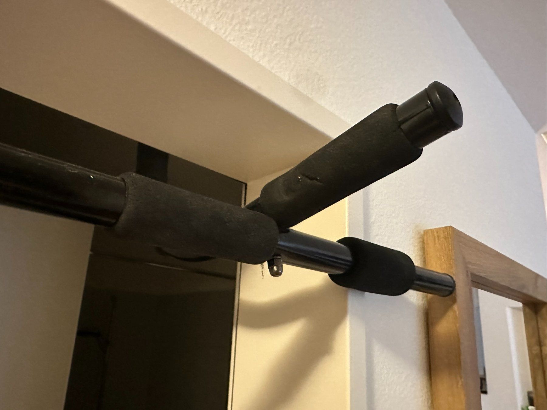 Hometrainer: Klimmzugstange – Gebraucht aus Affoltern am Albis von j.grentz 1