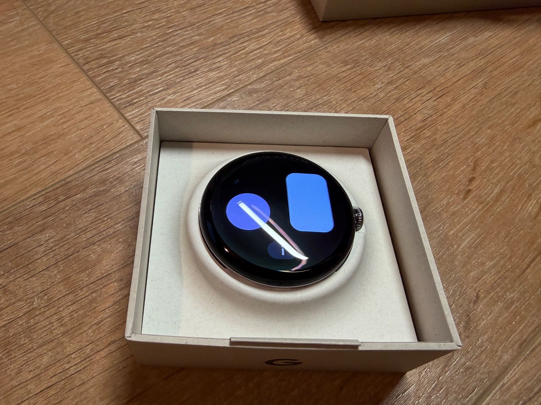 Google Smartwatch: Google Pixel Watch 4 45 mm 4G – Usato da L’auberson venduto da Diatoun 1
