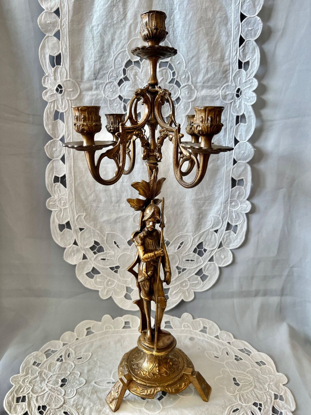 Kerzenständer: Figürlicher Messing Kerzenständer 50cm – Gebraucht aus Frenkendorf von Only1 1