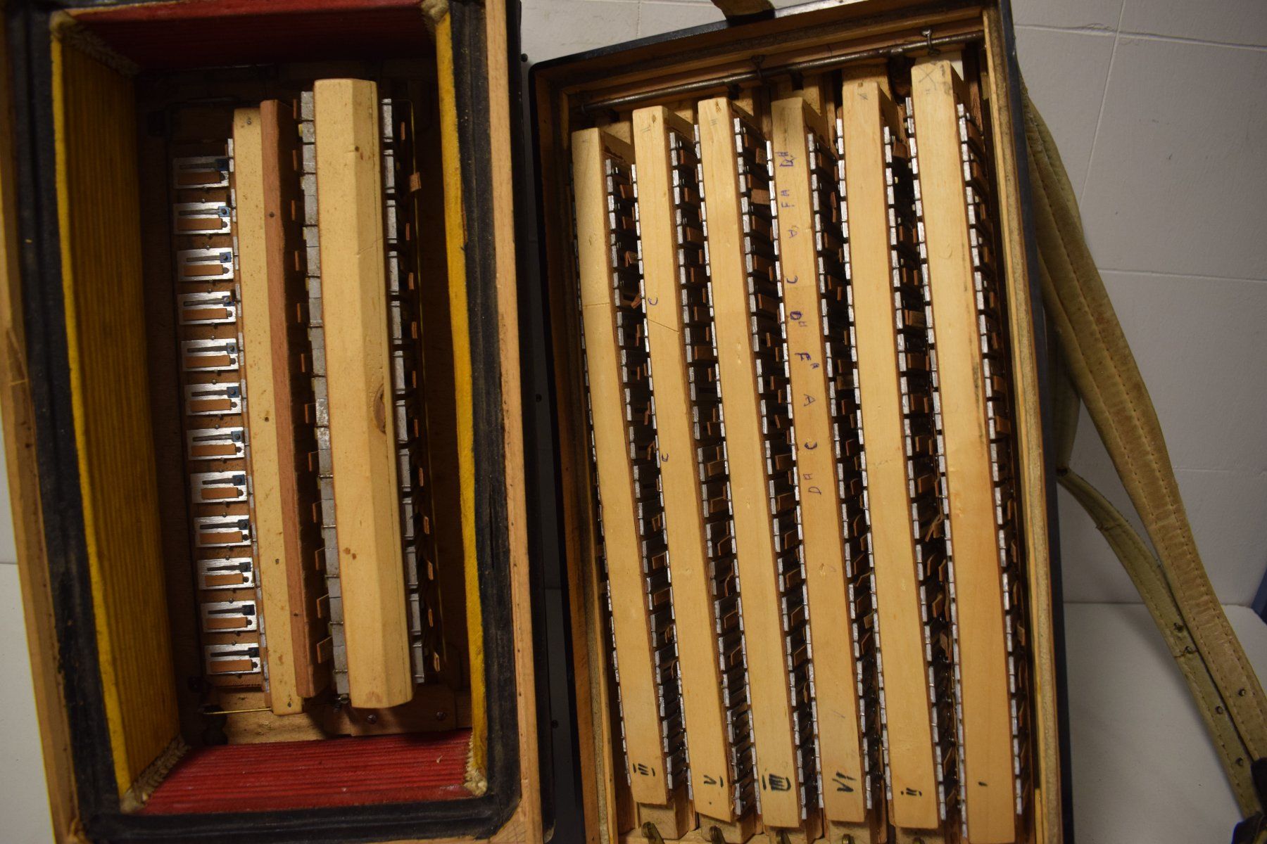 Strumenti musicali: Akkordeon Stradella – Usato da Zürich venduto da Brockito 7