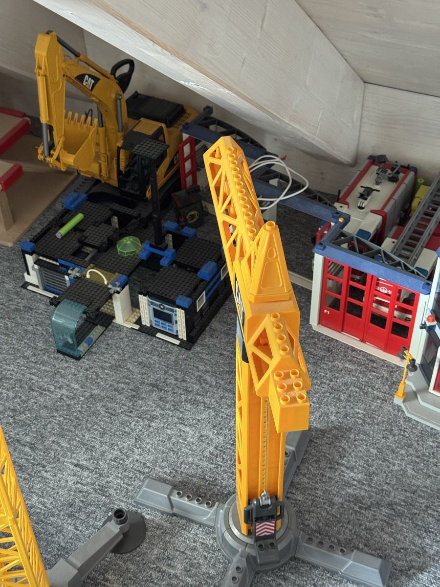 Playmobil Giocattoli: Grosses Playmobil Konvolut – Usato da Windlach venduto da Astrales 1