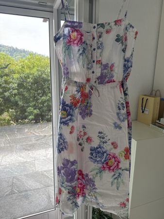 Damen Kleid Blumenmuster Grösse M Cotton guter Zustand