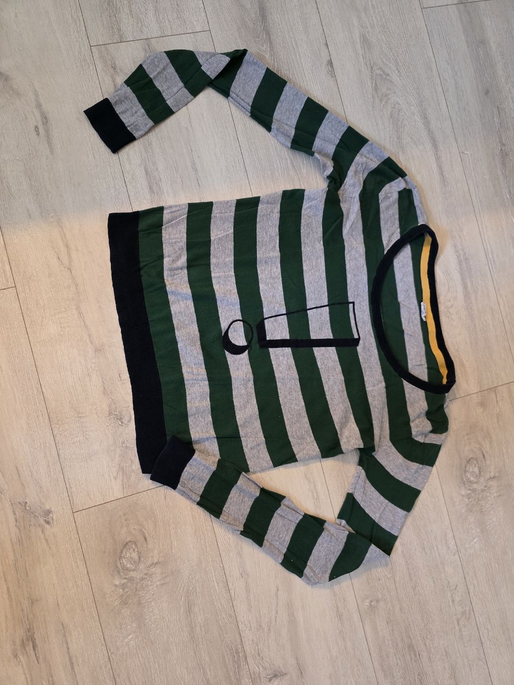 C&A Pullover & Sweatshirts: Damen Pullover Grösse XL getragen bei M – Gebraucht aus Wigoltingen von Zuckerfee84