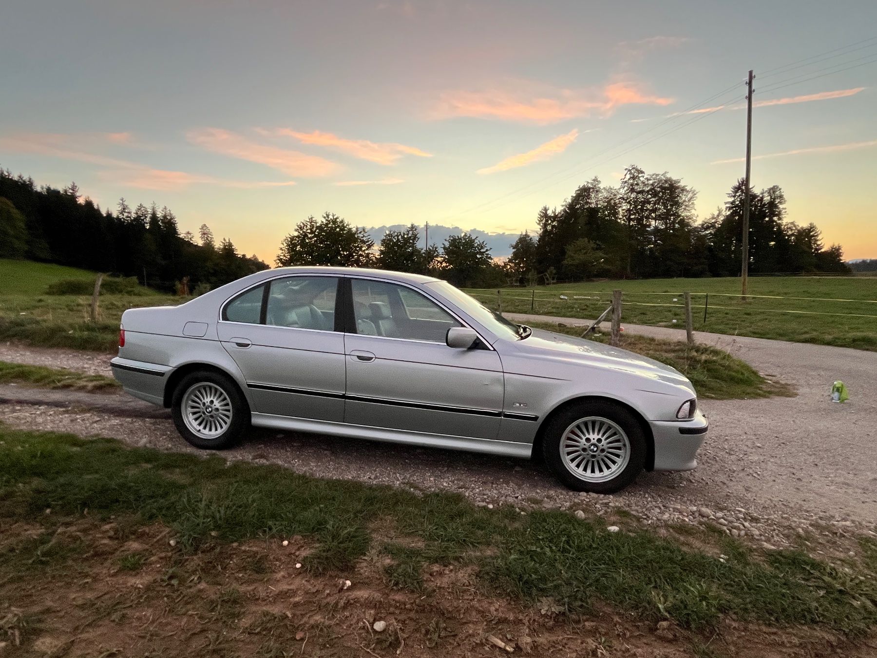 BMW Autos: BWM e39 540i Projektauto – Defekt aus Solothurn von MagnaLab 2