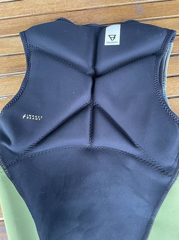Gilet & Giacche: Brunotti Neo Impact Vest - Large – Usato da Zürich venduto da max_8cpy 1