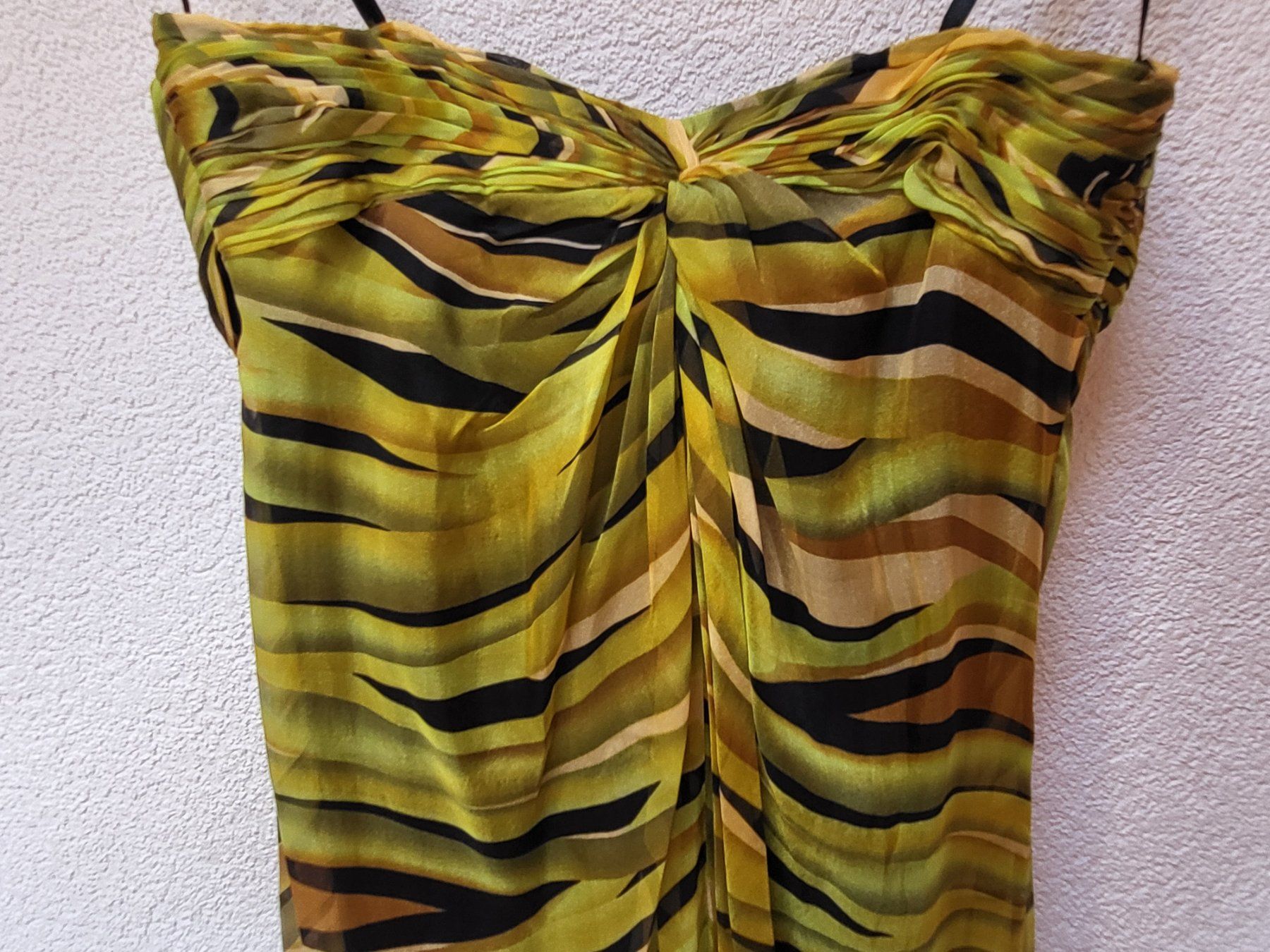 Robes: Abendkleid gemustert mit Schmucksteinen Grösse M, Neu – Neuf (Voir description) à Turbenthal par nel_6kwk 4