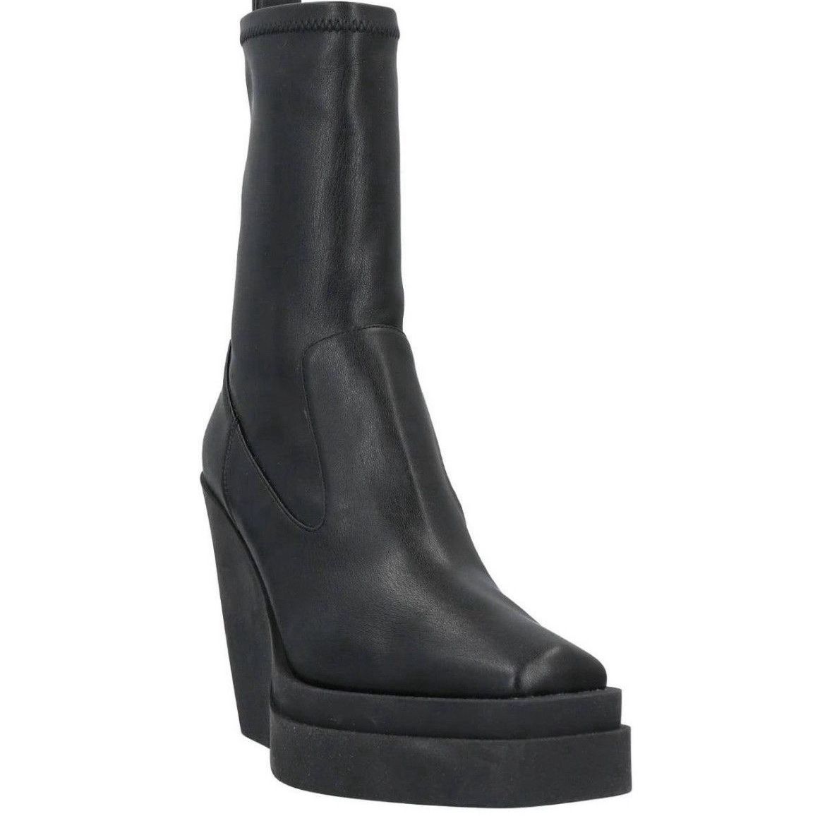 Scarpe da donna: Gia 15 Kunstlederboots – Nuovo (secondo la descrizione) da Zürich venduto da estelue 3