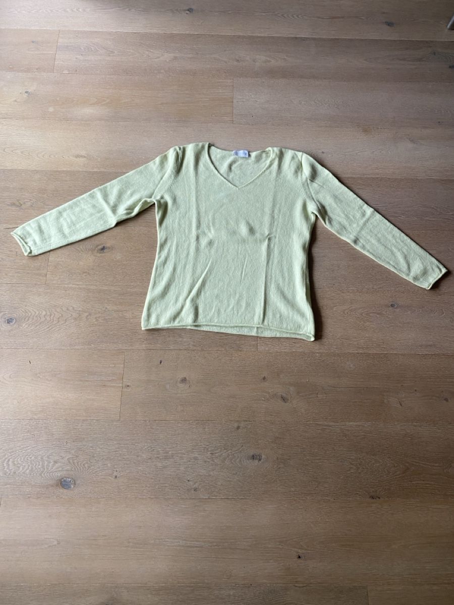 Maglioni & Felpe:  Kaschmir Pullover Limettengrün Grösse L – Usato da Embrach venduto da bea_8424 2