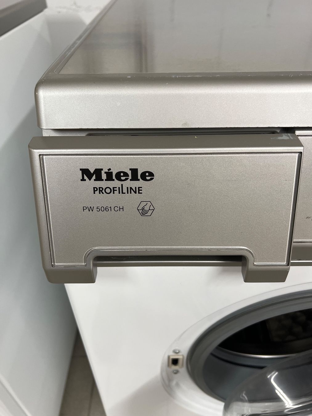 Miele Lavatrici: Waschmaschine Miele 6.5 kg – Usato da Wängi venduto da Hug-9545 1