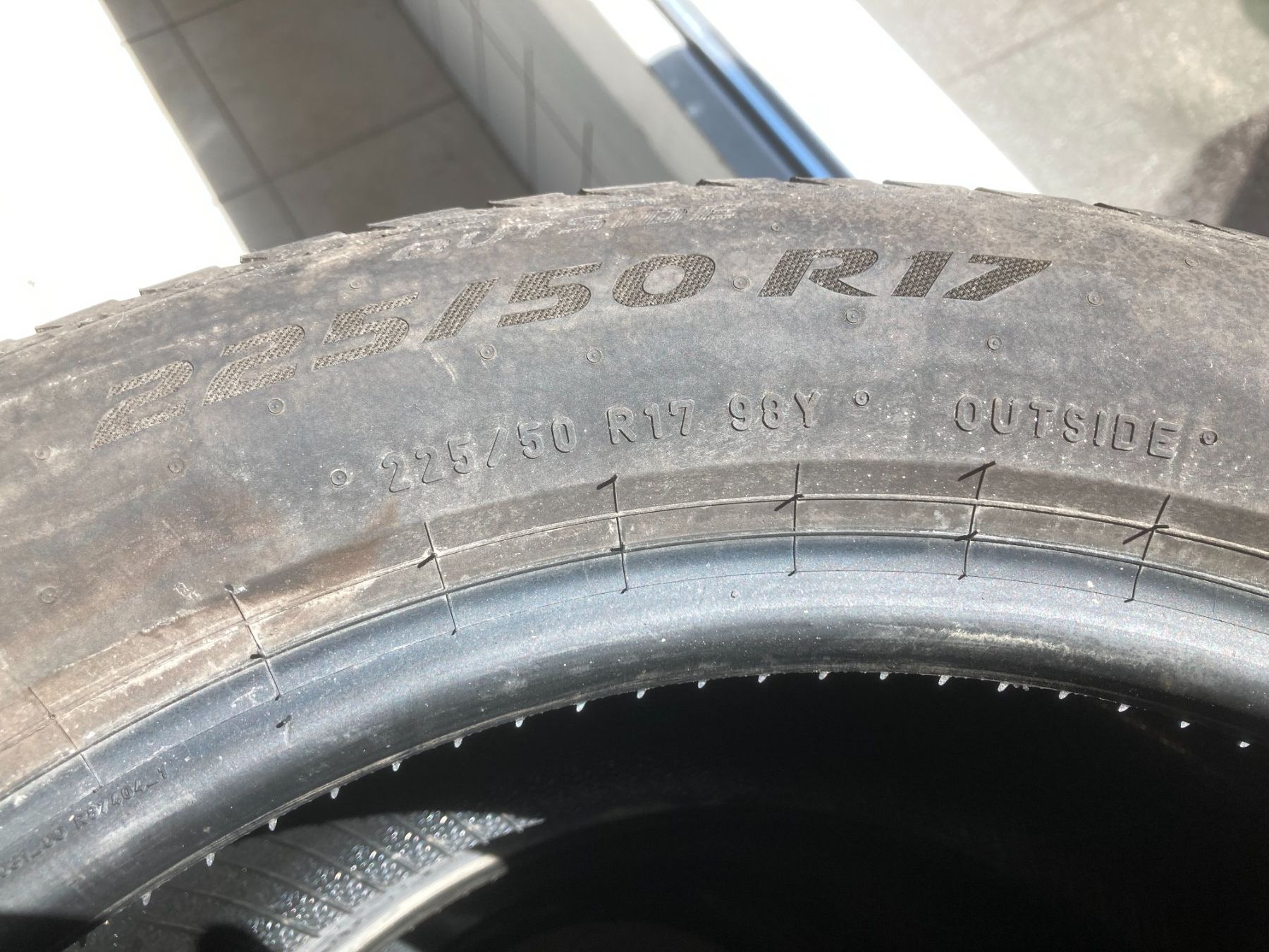 Pirelli Pneumatici & Ruote complete: 225/50R17 Sommerpneu Pirelli – Usato da Cham venduto da WB2223 3