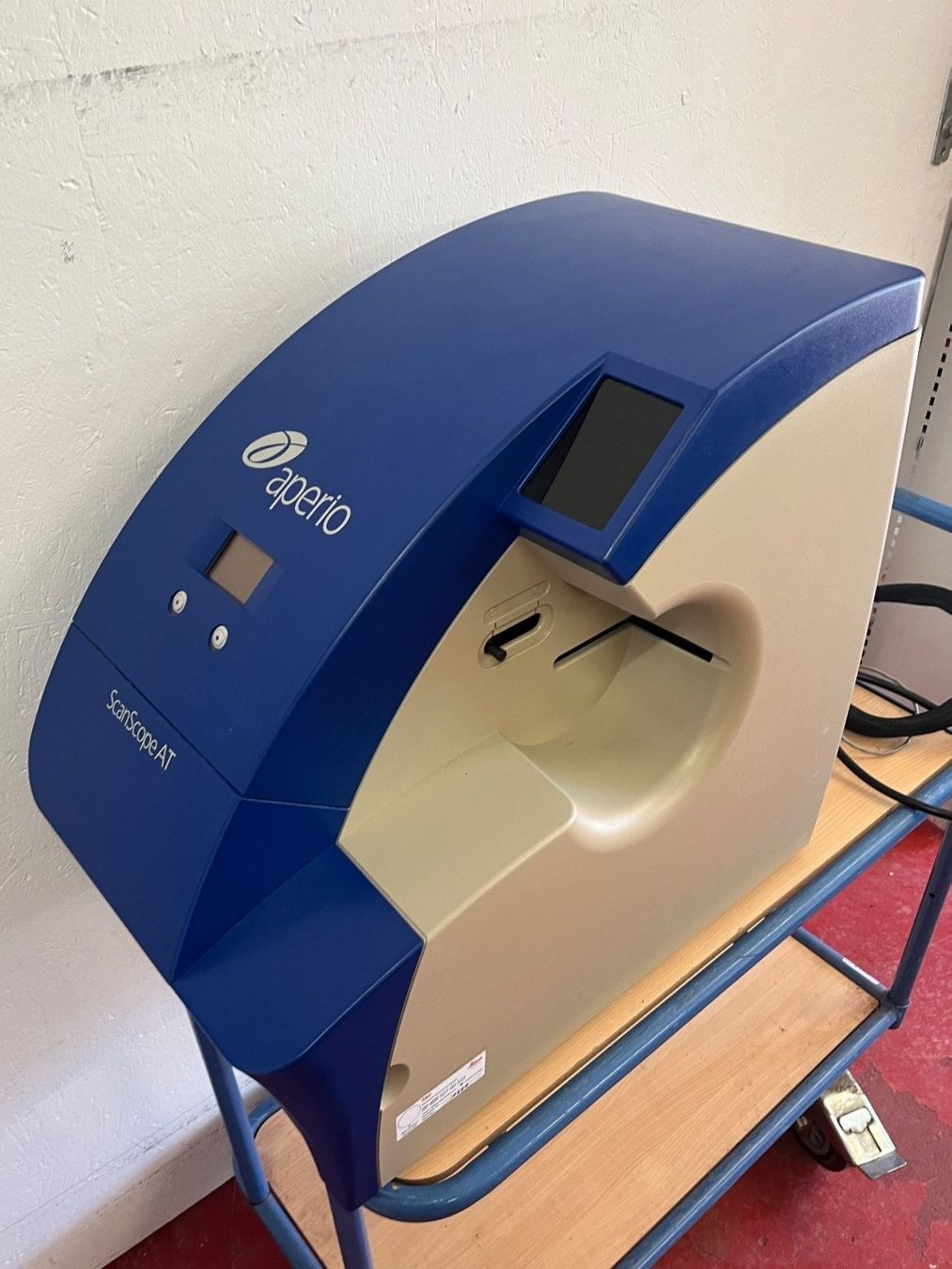 Accessori da laboratorio: Leica Aperio ScanScopeAT Digital Pathology Slide Scanner – Usato da Niederdorf venduto da LeptonAG_Labor 3