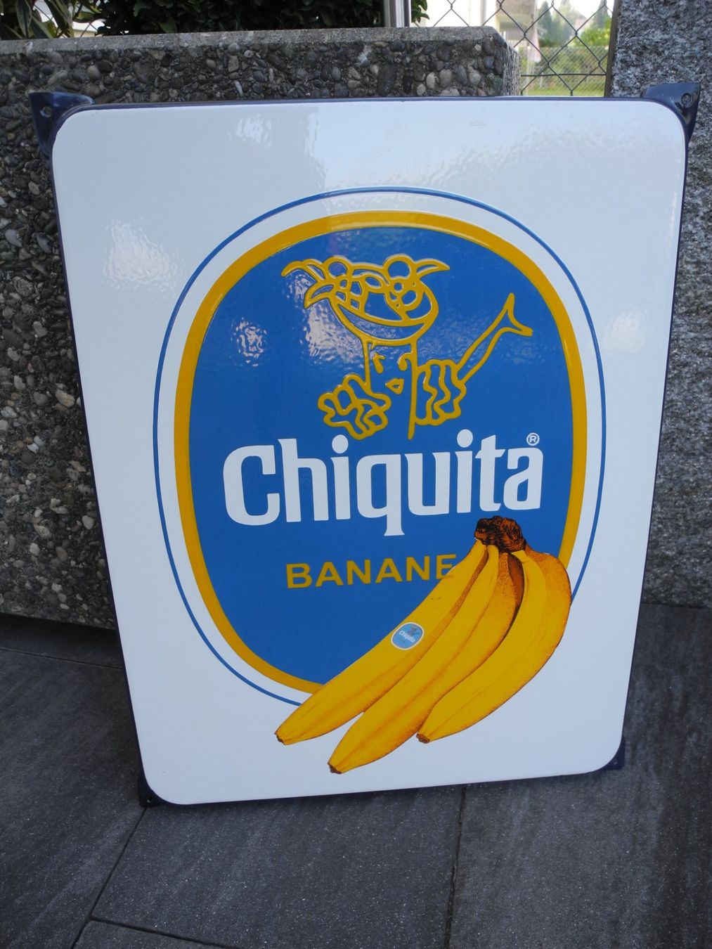 Insegne: GROSSES CHIQUITA EMAILSCHILD – Nuovo (secondo la descrizione) da Reinach AG venduto da Huckleberrysix 2